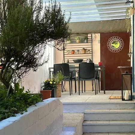 Casa Lilia 펜션